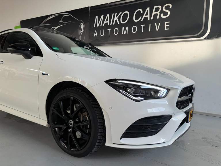 Mercedes-Benz Mercedes-Benz