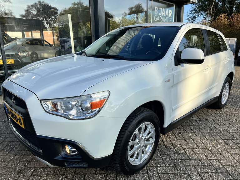 Mitsubishi Mitsubishi