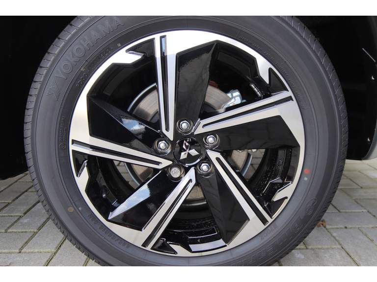 Mitsubishi Mitsubishi