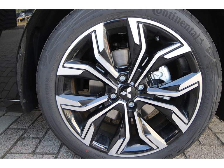 Mitsubishi Mitsubishi