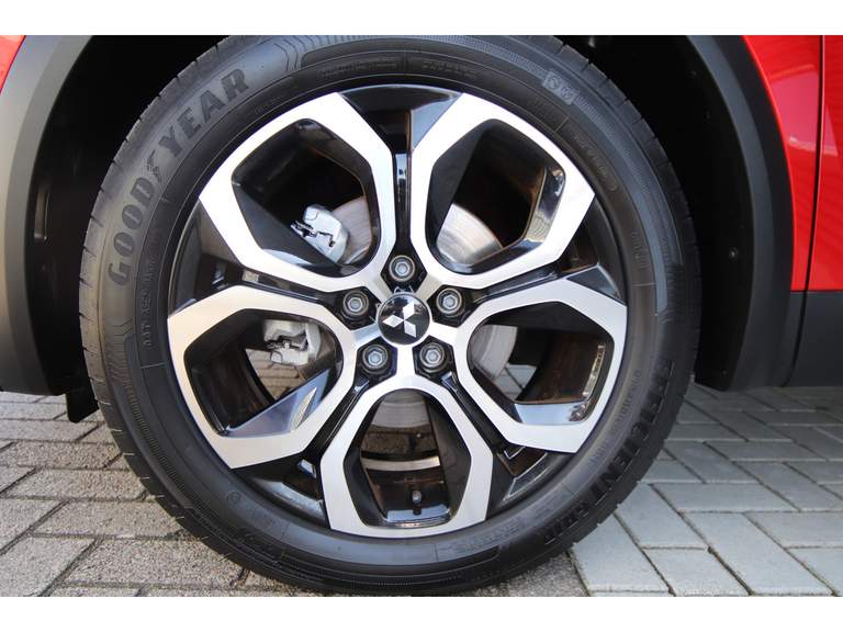 Mitsubishi Mitsubishi