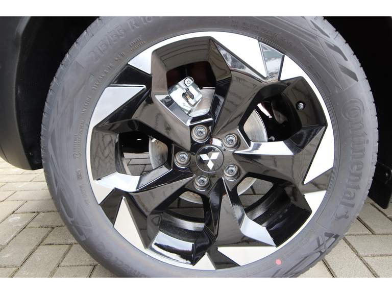 Mitsubishi Mitsubishi