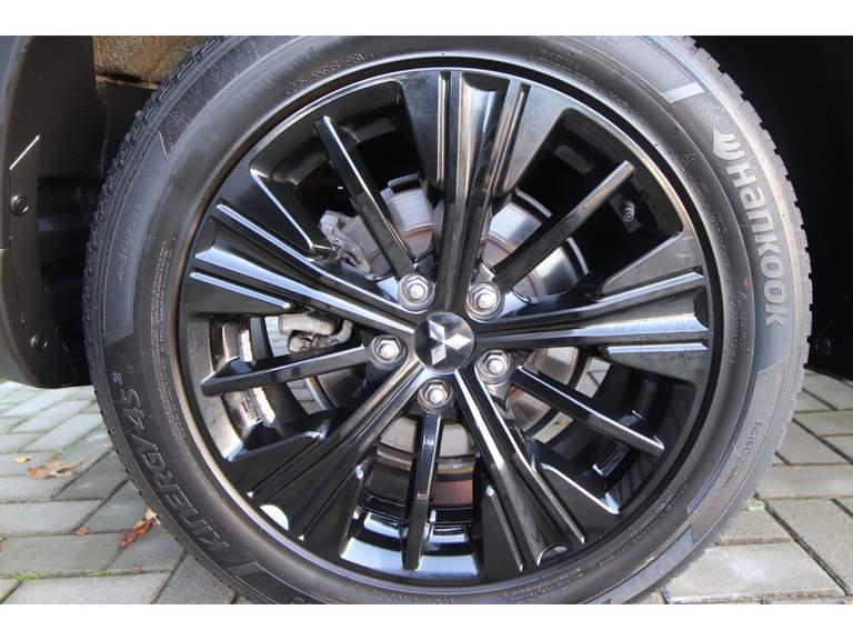 Mitsubishi Mitsubishi