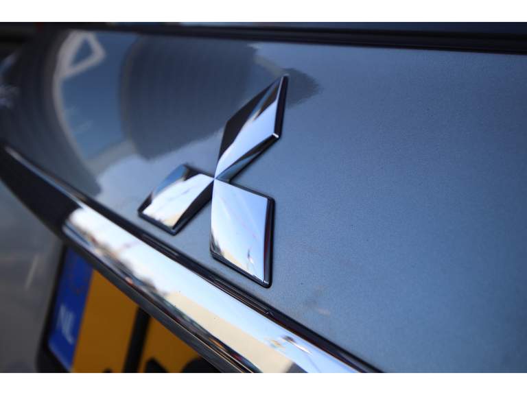 Mitsubishi Mitsubishi