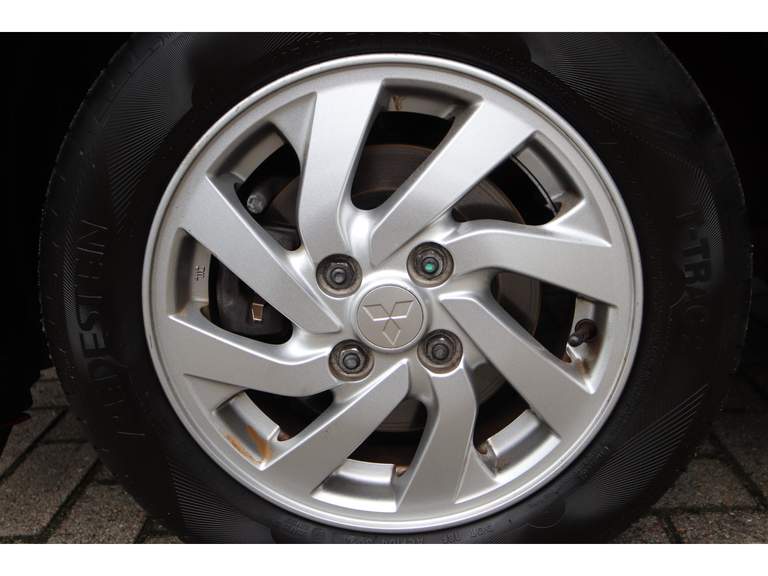 Mitsubishi Mitsubishi