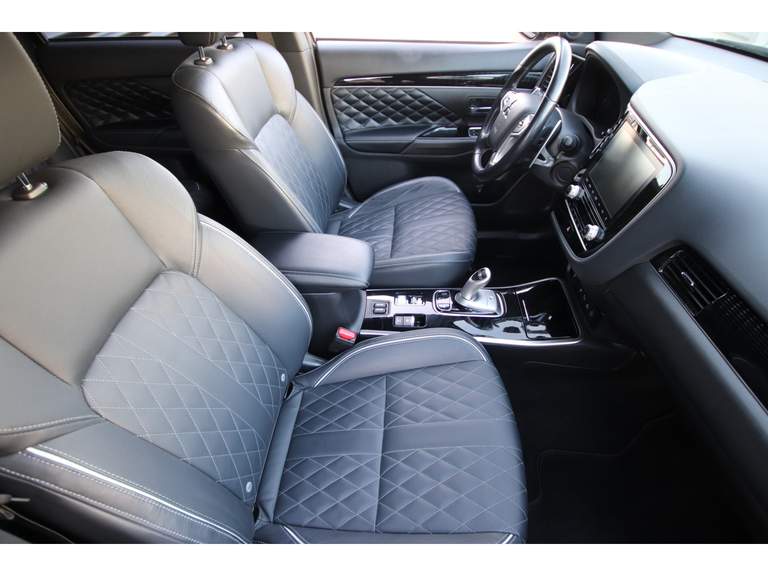 Mitsubishi Mitsubishi