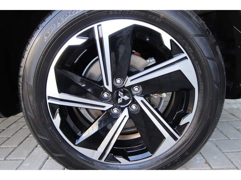 Mitsubishi Mitsubishi