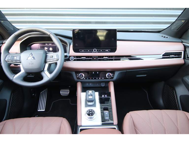 Mitsubishi Mitsubishi