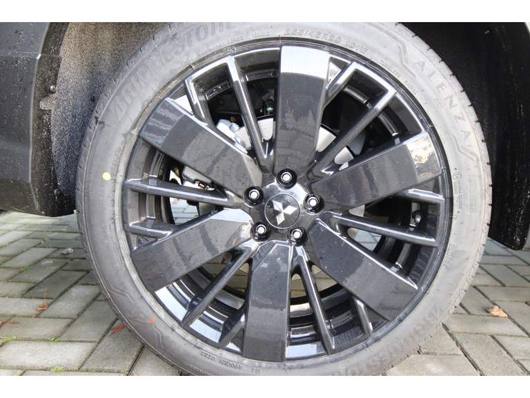 Mitsubishi Mitsubishi