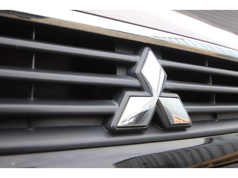 Mitsubishi Mitsubishi