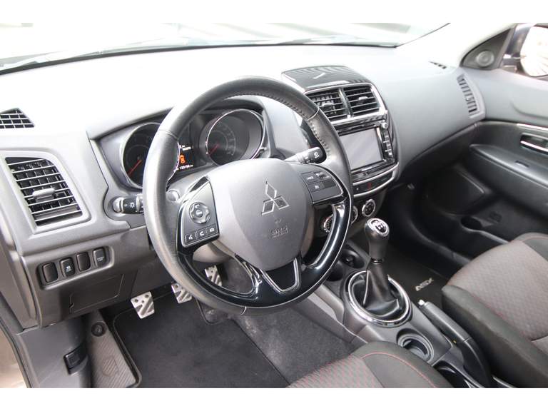 Mitsubishi Mitsubishi