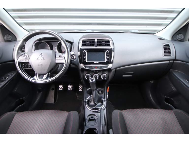 Mitsubishi Mitsubishi