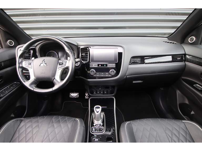 Mitsubishi Mitsubishi