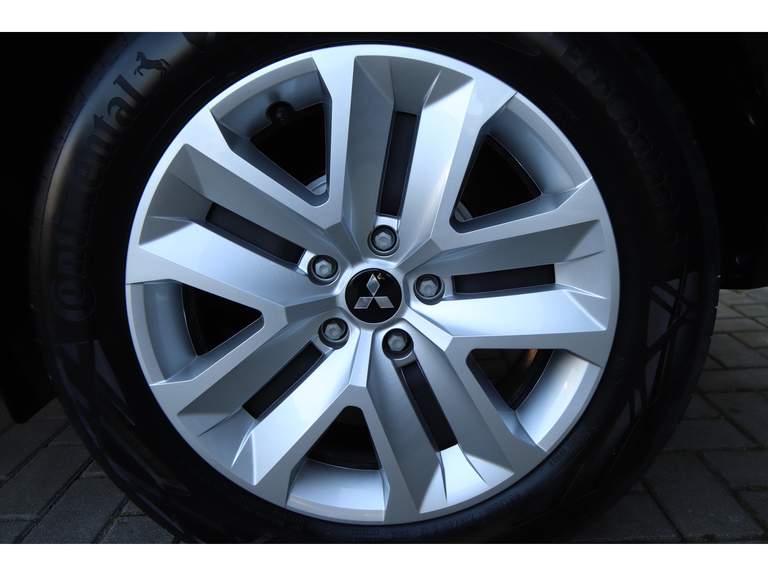 Mitsubishi Mitsubishi