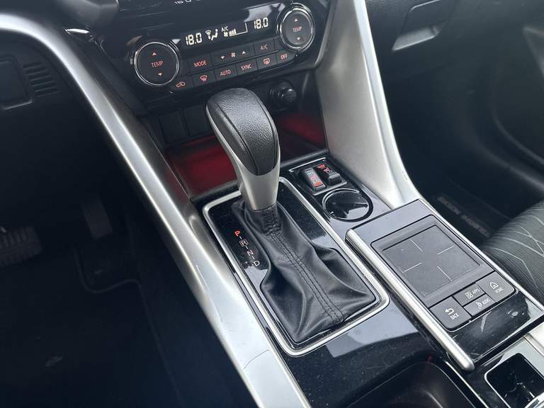 Mitsubishi Mitsubishi