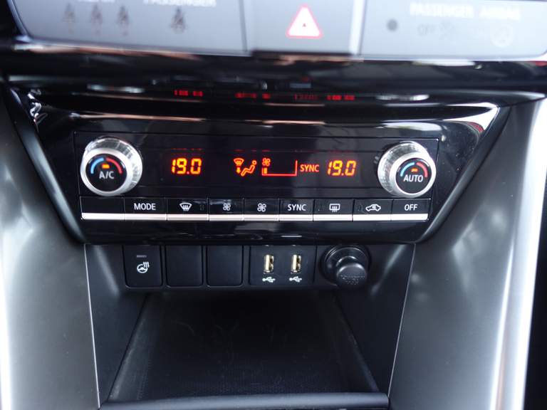 Mitsubishi Mitsubishi