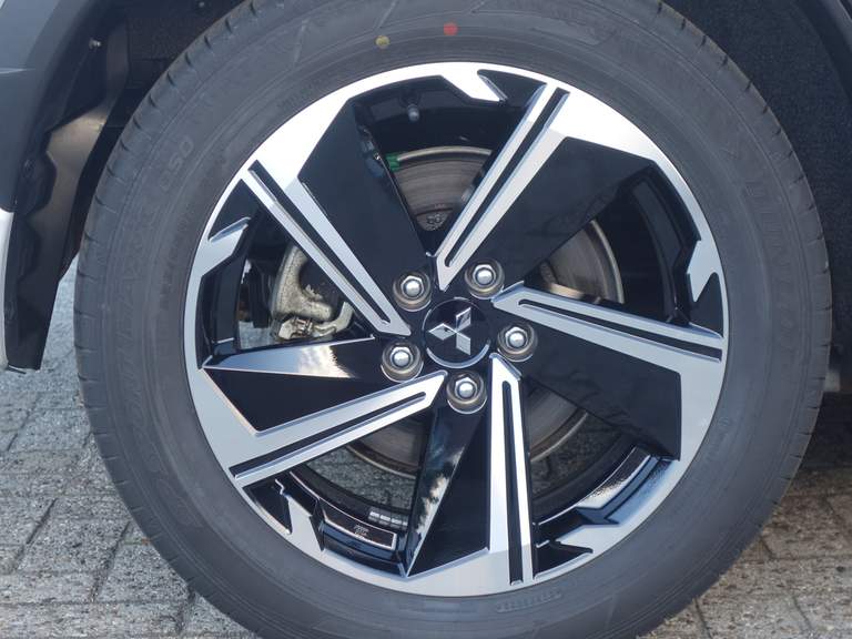 Mitsubishi Mitsubishi