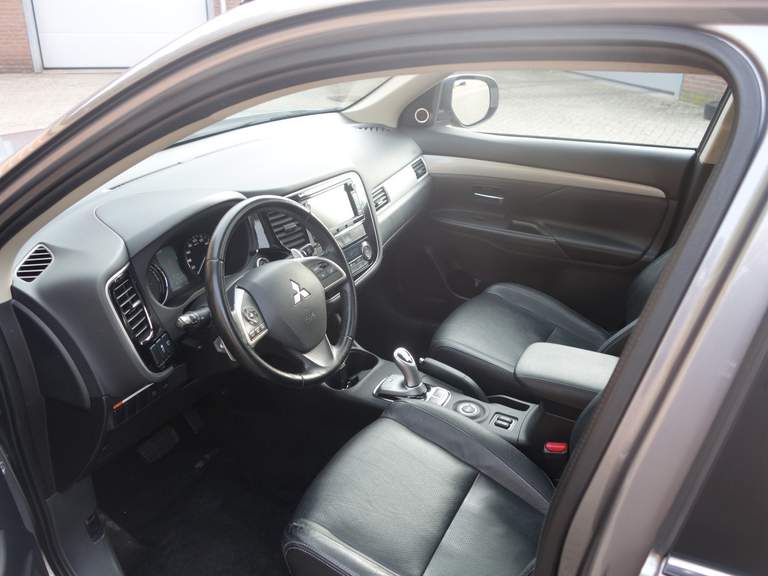 Mitsubishi Mitsubishi