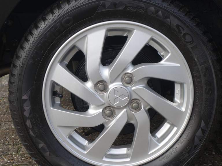 Mitsubishi Mitsubishi