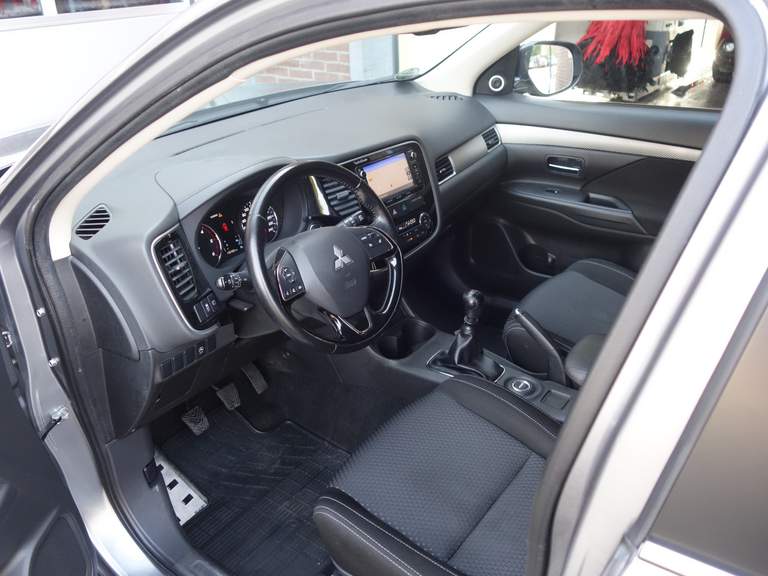 Mitsubishi Mitsubishi