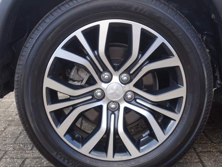 Mitsubishi Mitsubishi