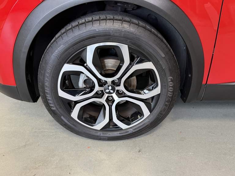 Mitsubishi Mitsubishi