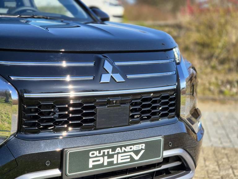 Mitsubishi Mitsubishi