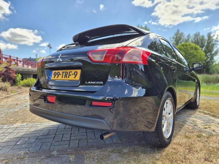 Mitsubishi Mitsubishi