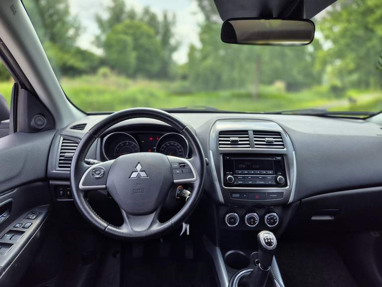 Mitsubishi Mitsubishi