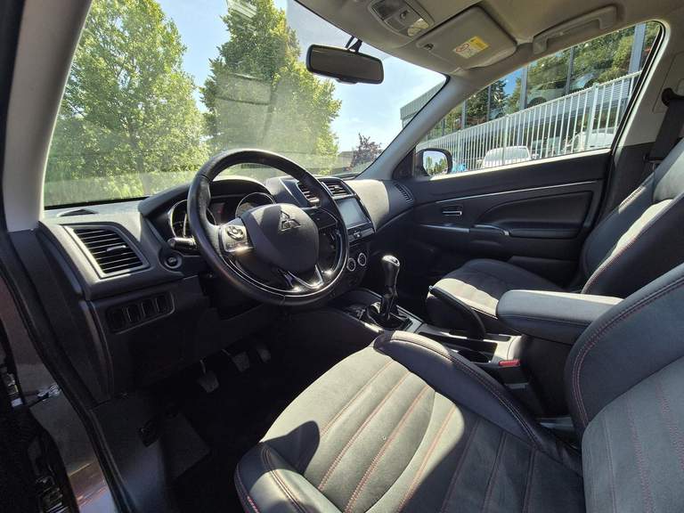 Mitsubishi Mitsubishi