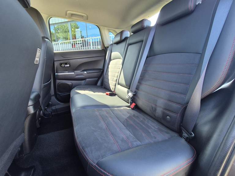 Mitsubishi Mitsubishi