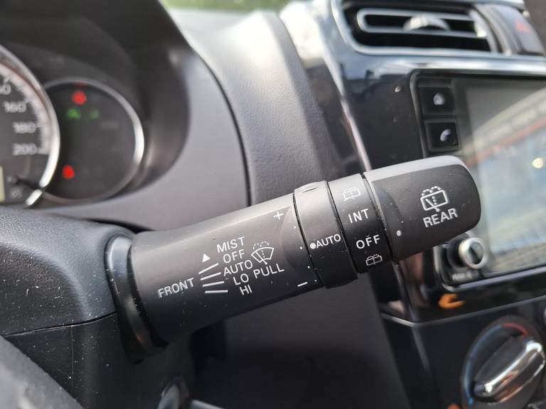 Mitsubishi Mitsubishi