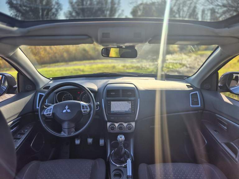 Mitsubishi Mitsubishi