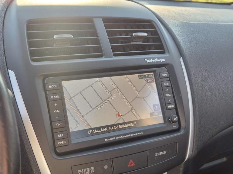 Mitsubishi Mitsubishi