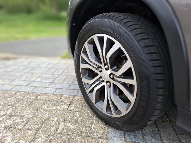 Mitsubishi Mitsubishi
