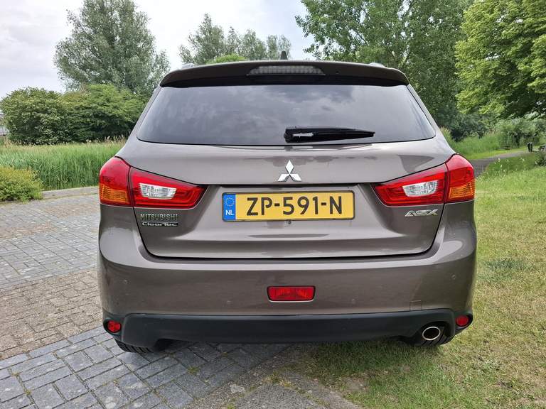 Mitsubishi Mitsubishi