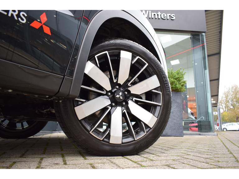 Mitsubishi Mitsubishi