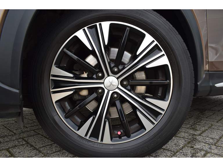 Mitsubishi Mitsubishi