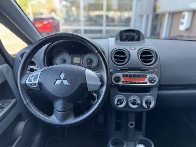 Mitsubishi Mitsubishi