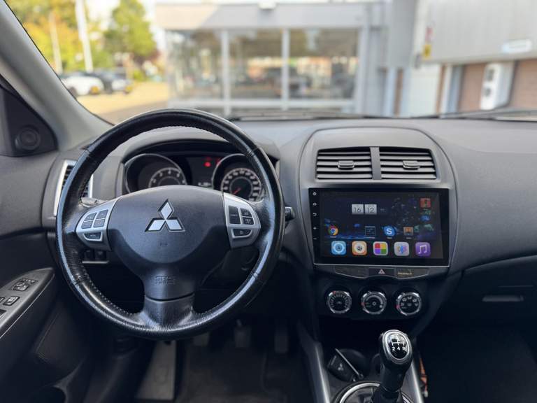 Mitsubishi Mitsubishi