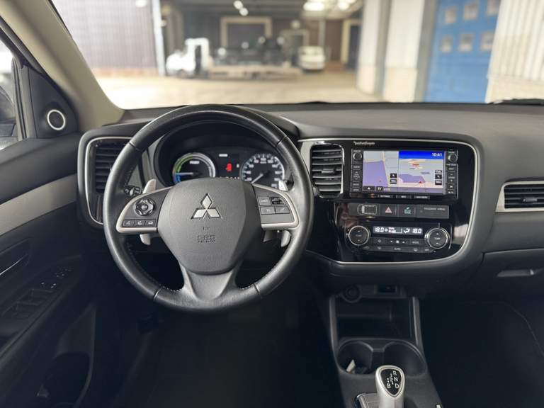 Mitsubishi Mitsubishi