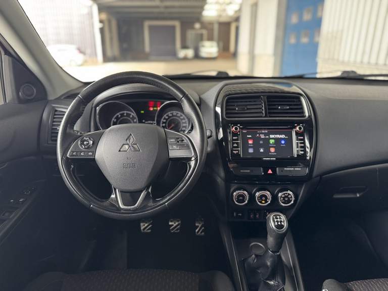 Mitsubishi Mitsubishi