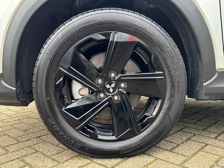 Mitsubishi Mitsubishi