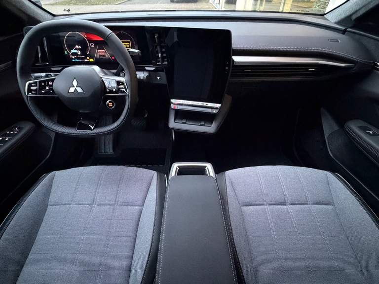 Mitsubishi Mitsubishi