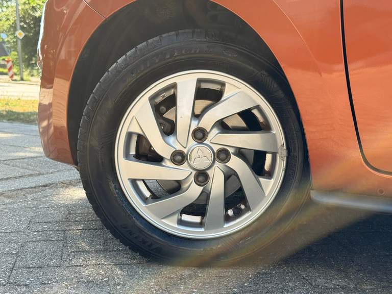 Mitsubishi Mitsubishi