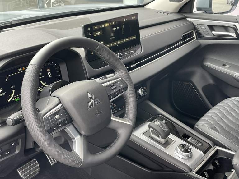 Mitsubishi Mitsubishi