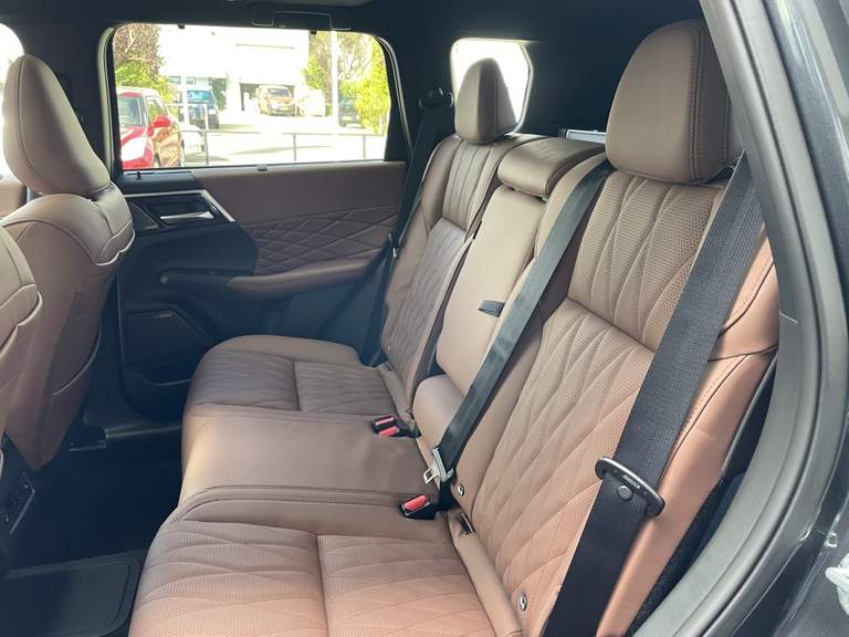 Mitsubishi Mitsubishi