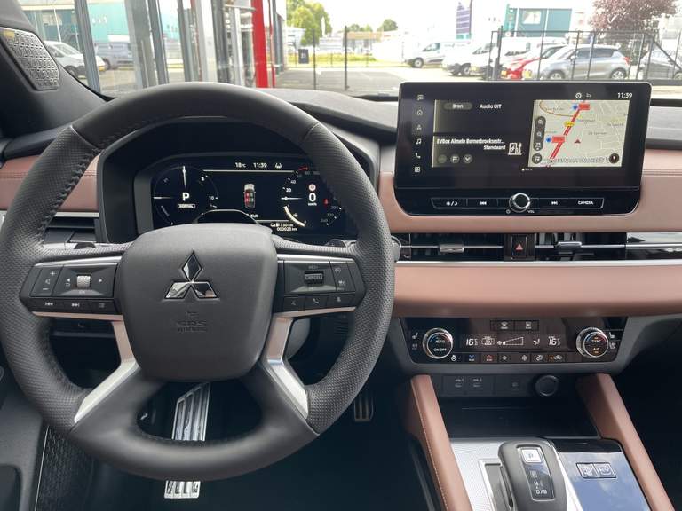 Mitsubishi Mitsubishi