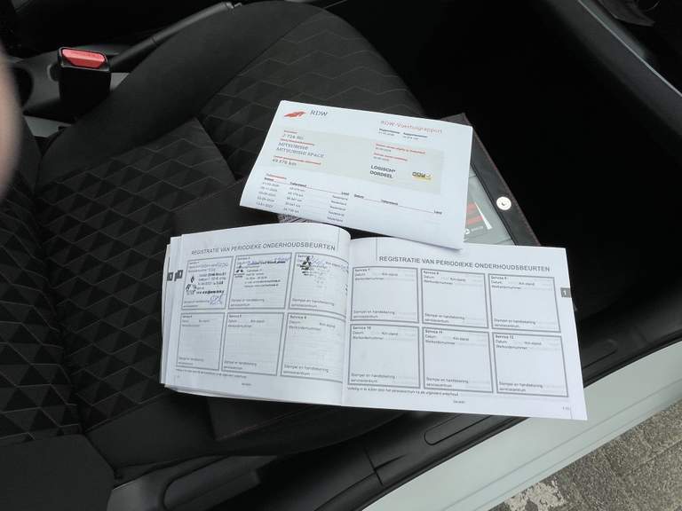 Mitsubishi Mitsubishi