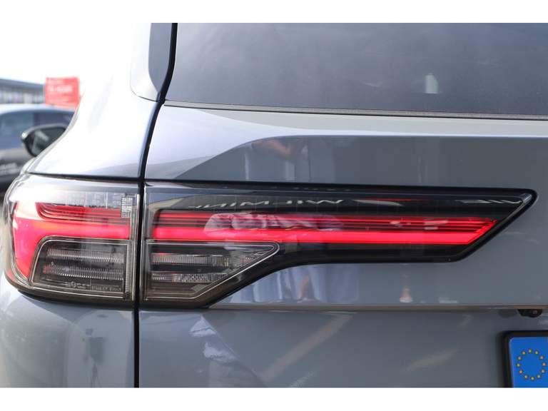 Mitsubishi Mitsubishi